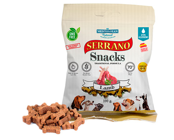 Mediterranean Natural Serrano Snacks Dog Adult Lamb Ласощі з м'ясом ягняти для дорослих собак усіх порід